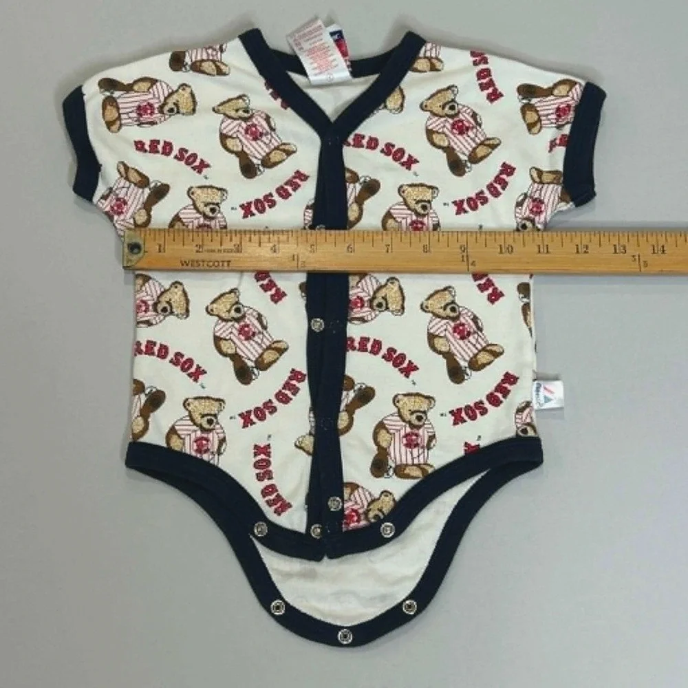 Majestic Boston Red Sox Baby Bodysuit 3-6 Months Cream Navy Bear MLB Cotton